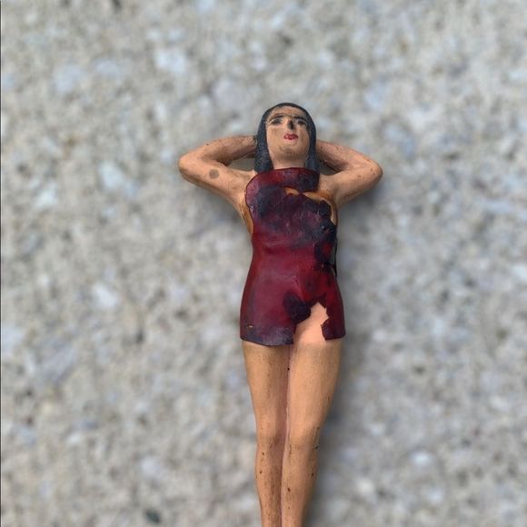 Vintage 1940’s 1950’s Folies Bergere Paris souvenir book & rubber pinup girl - Picture 11 of 16